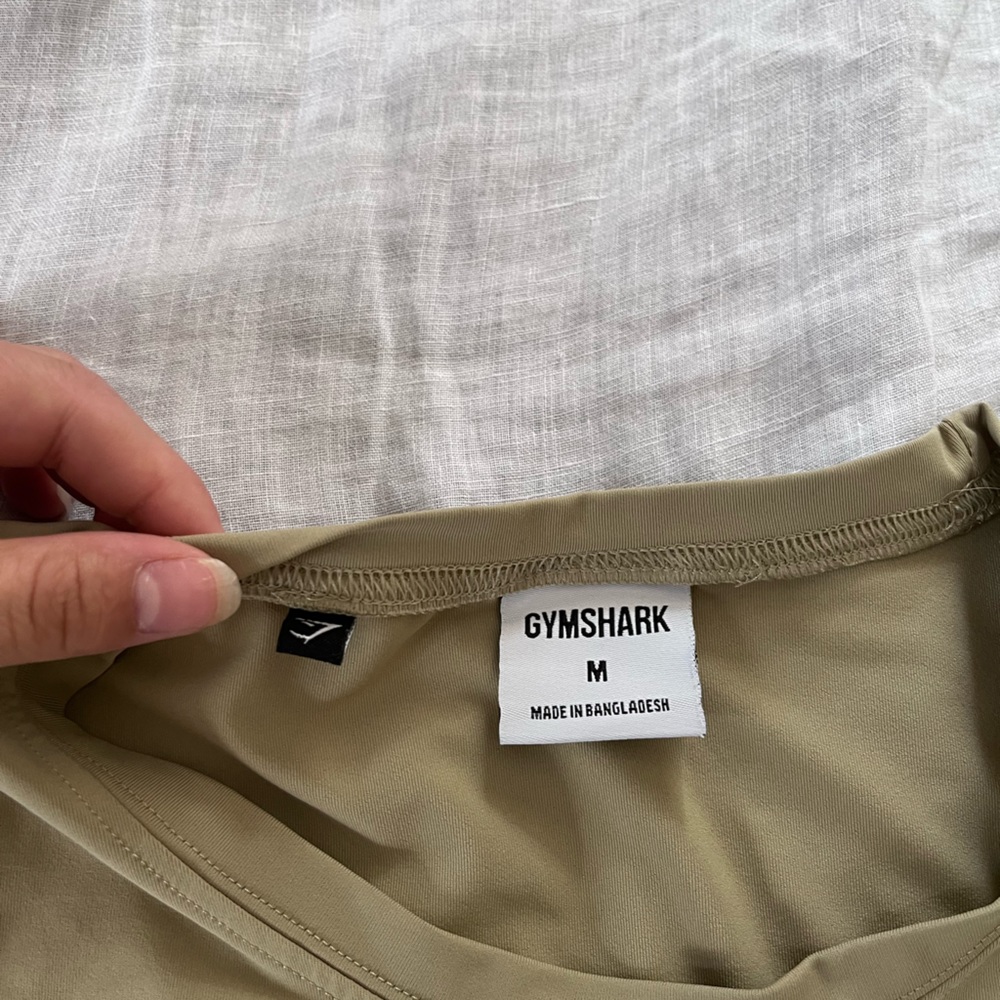Gymshark Tank - Picture 2 of 2